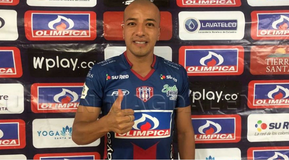 El volante llega para fortalecer la mitad de la cancha del Ciclón. 