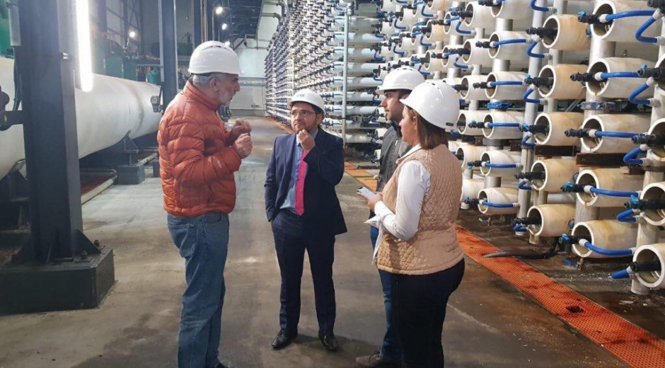 El alcalde Rafael Martínez cómo funcionan las plantas desalinizadoras en Israel.
