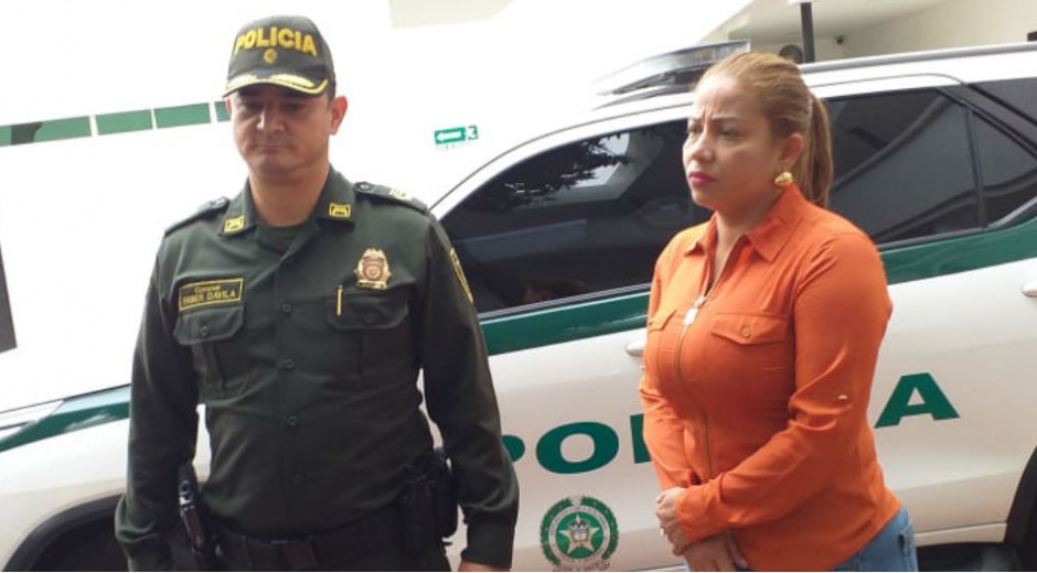 Comandante de la Policía del Magdalena y la Secretaria del Interior. 