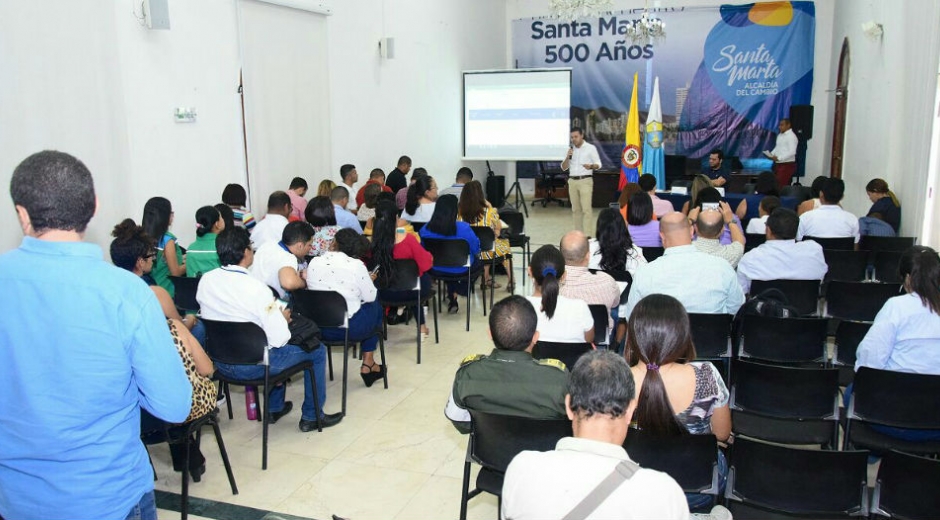 Presentación de la ruta de atención a poblaciones vulnerables.