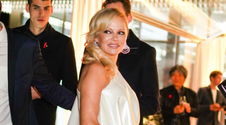 Web Pamela Anderson