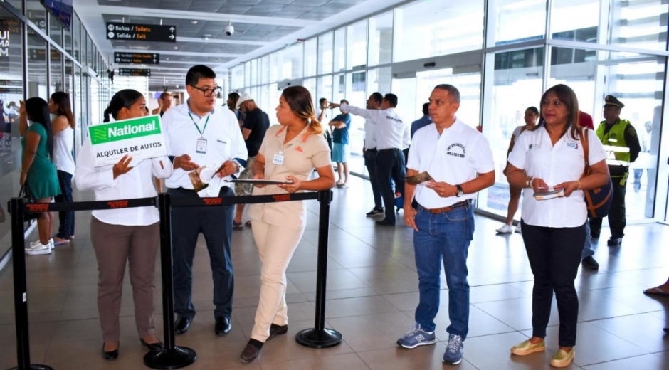 Una de las actividades se desarrolló en el aeropuerto Internacional Simón Bolívar. 