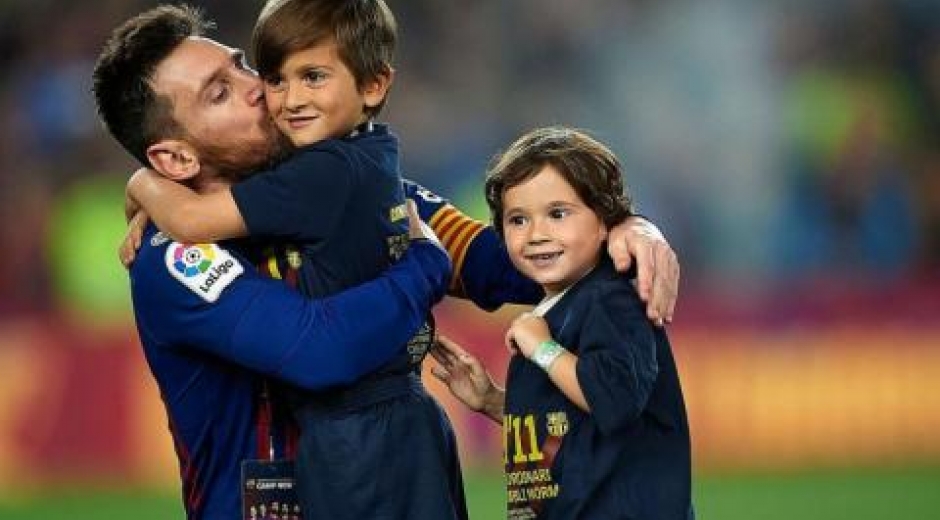 Messi y sus hijos.