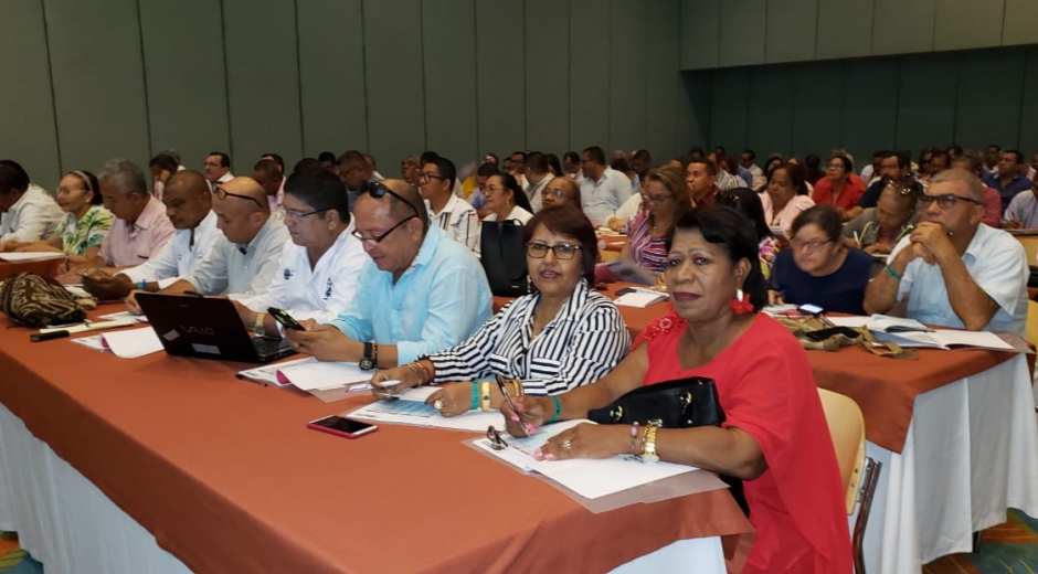 con la asistencia de los rectores del Departamento,  se desarrolló  en Santa Marta la jornada de apertura del  I Ciclo de formación de directivos docentes del PTA  y Jornada Única.