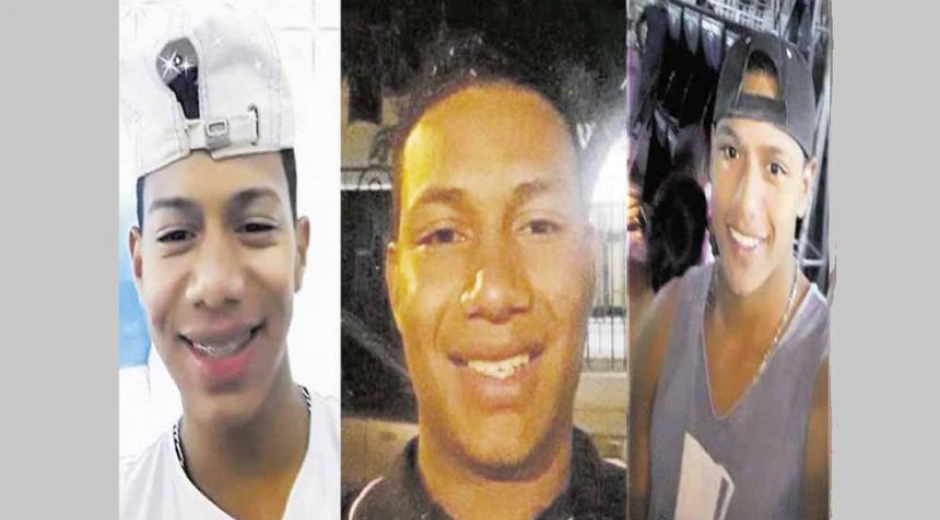 Hermanos fallecidos tras ser arrollados por bus.