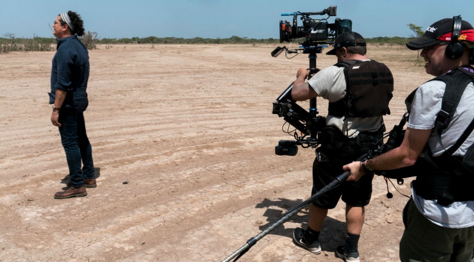 Carlos Vives durante grabación del documental en La Guajira