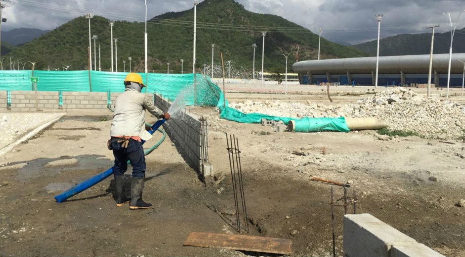 Obras en la Estación de Bombeo de Agua Residuales -Ebar- de Bureche.