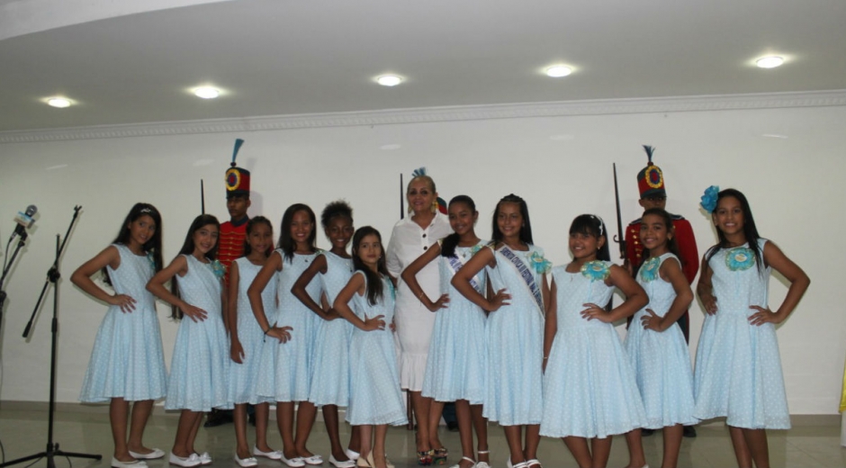 Participantes del Festival Infantil Nacional e Internacional del Mar, “una fiesta cultural y pedagógica”