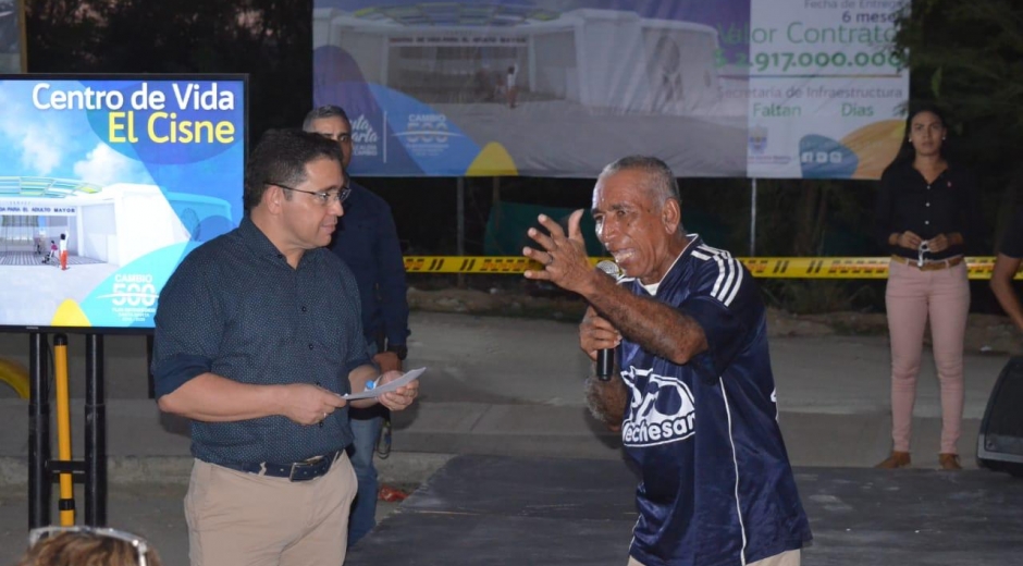 El alcalde de Santa Marta, Rafael Martínez, dio inicio a la obra del Centro de Vida para Adulto Mayor El Cisne