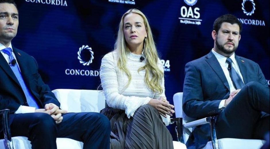  Lilian Tintori, en el foro de la Concordia.