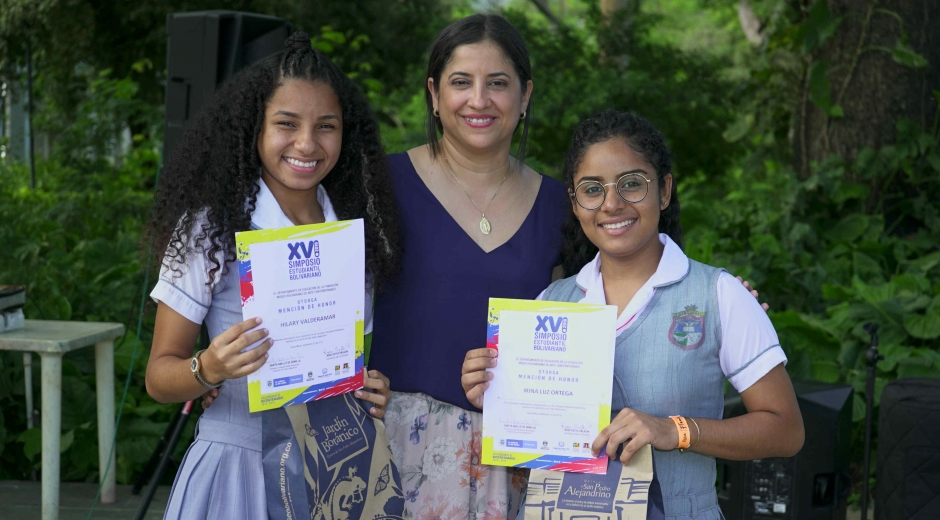 Niños y jóvenes demostraron sus habilidades comunicativas.