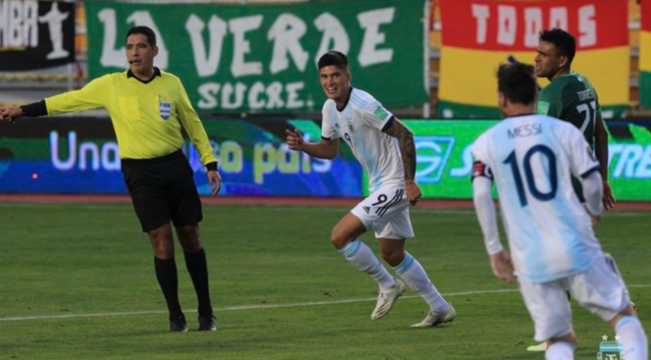 Argentina terminó la primera jornada del premundial con puntaje perfecto. 