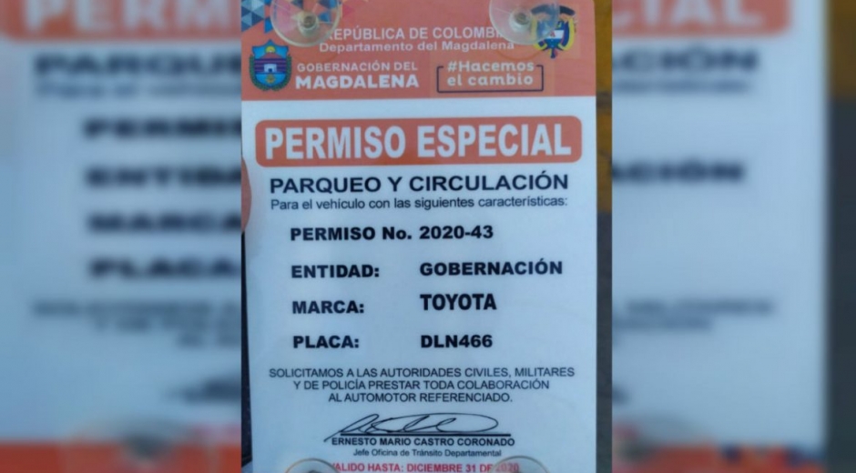 Permiso de circulación y parqueo falso