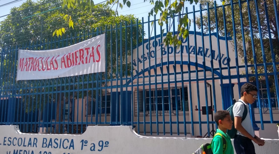 Fachada del colegio Gimnasio Bolivariano