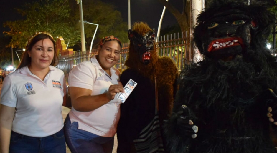 Distribución de preservativos en carnavales.