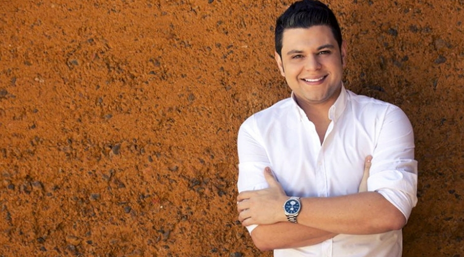 Luifer Cuello, cantante.