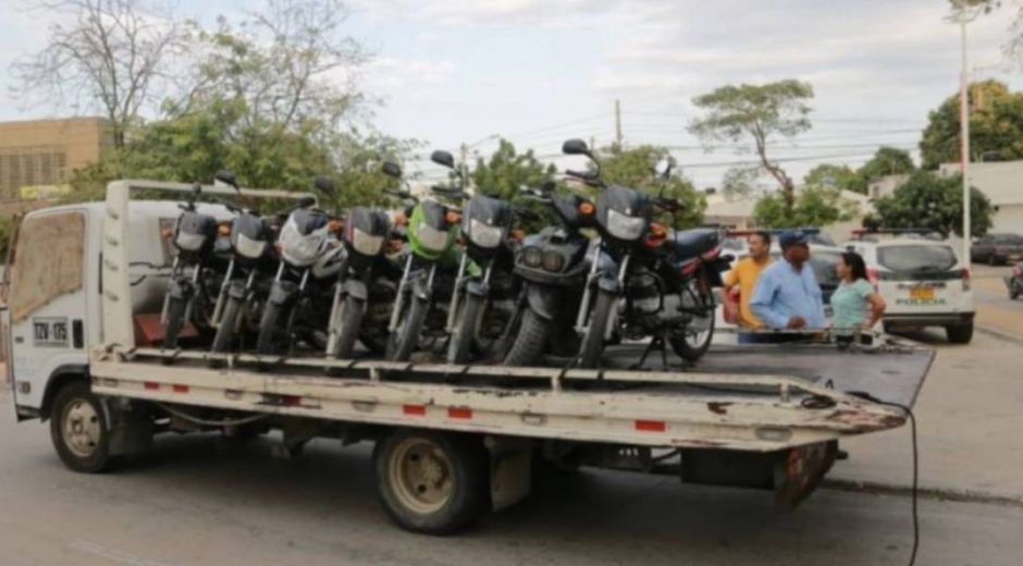 Motocicletas inmovilizadas en la ciudad - referencia.