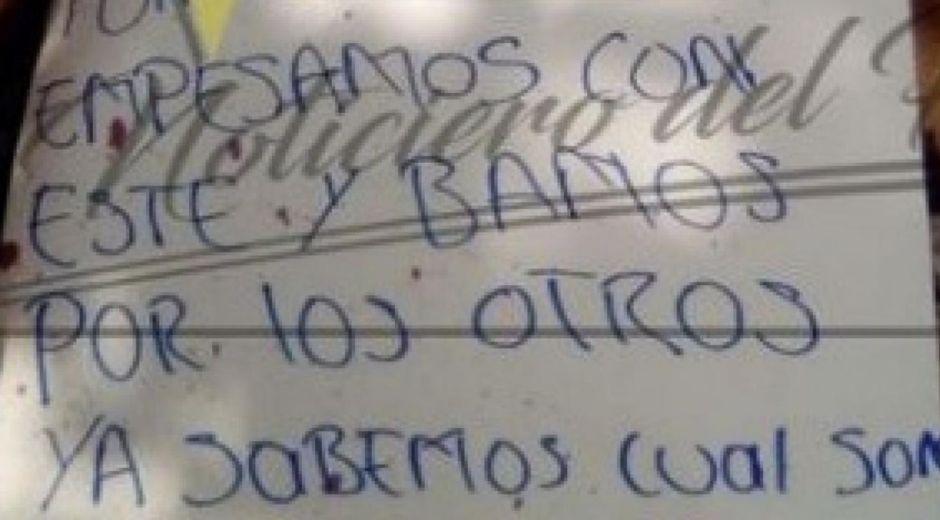 Panfleto encontrado al lado del cadáver.