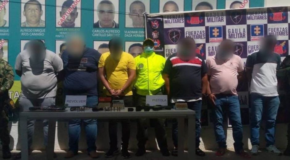 Parte de los capturados que pertenecerían a 'Los Pingüinos'.