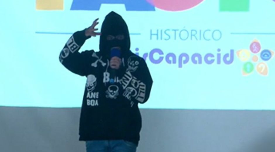 Joven de la Primera Línea que anunció su candidatura.