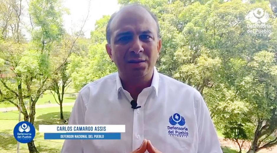 Defensor del Pueblo, Carlos Camargo.