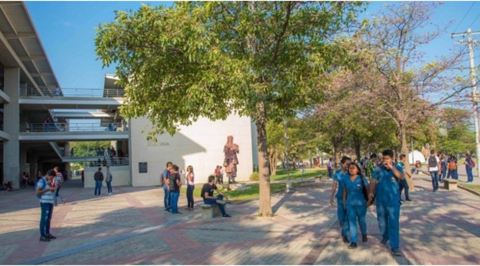 Fortaleciendo los procesos de calidad en los futuros profesionales del Derecho.