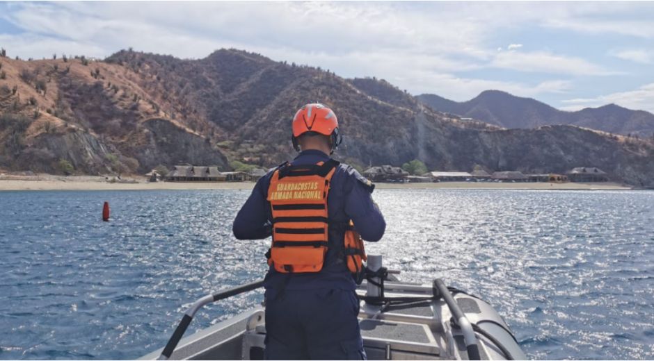 La operación se desarrolló de manera articulada entre las Estaciones de Guardacostas de Barranquilla y Santa Marta, la Capitanía de Puerto de Barranquilla y el Grupo Aeronaval del Caribe.