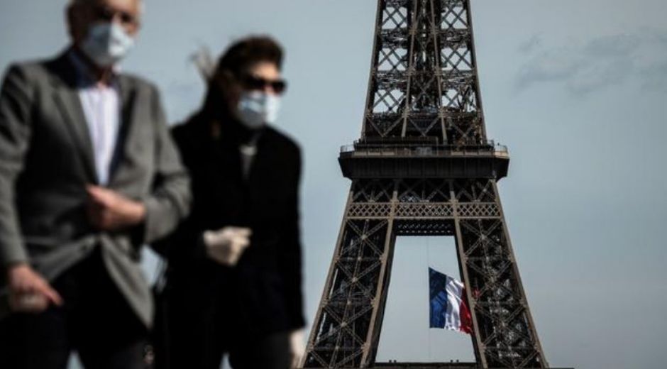 Francia enfrenta nueva ola de contagios.