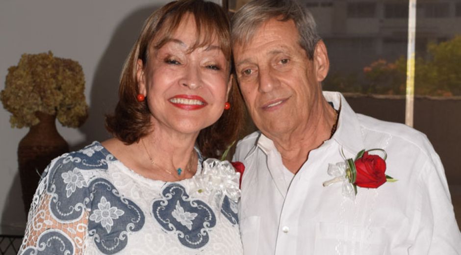 Juan Campo Alzamora, durante las bodas de oro con su esposa Mirella Morales de Campo.