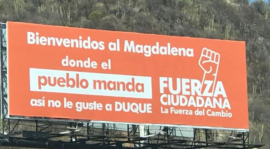 Esta es una de las vallas electorales de odio que promueve Fuerza Ciudadana.