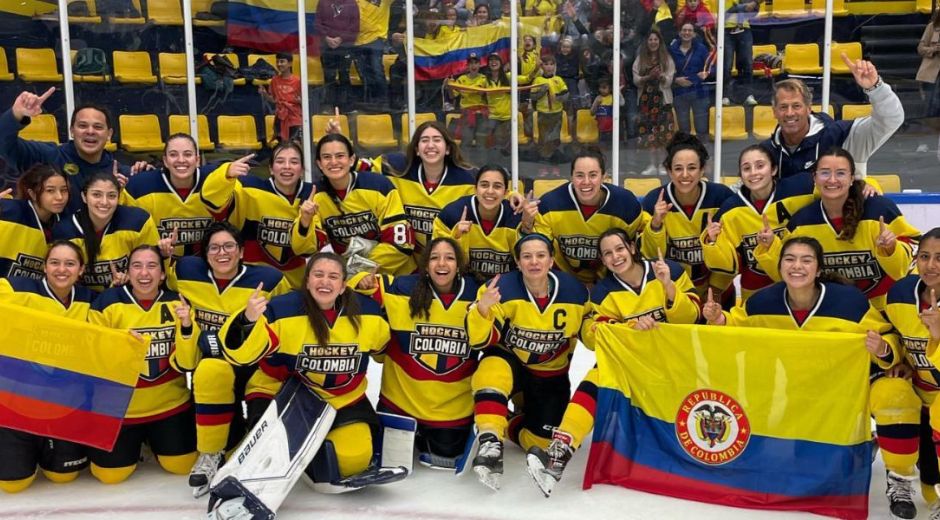 Selección femenina de hockey sobre hielo