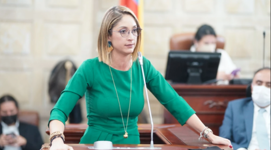 Jennifer Arias.