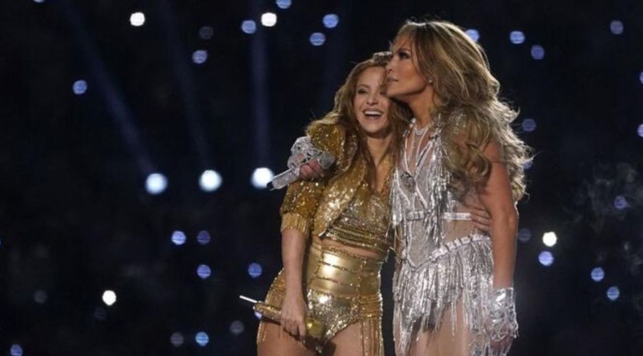 Shakira y Jennifer López en el show de medio tiempo 