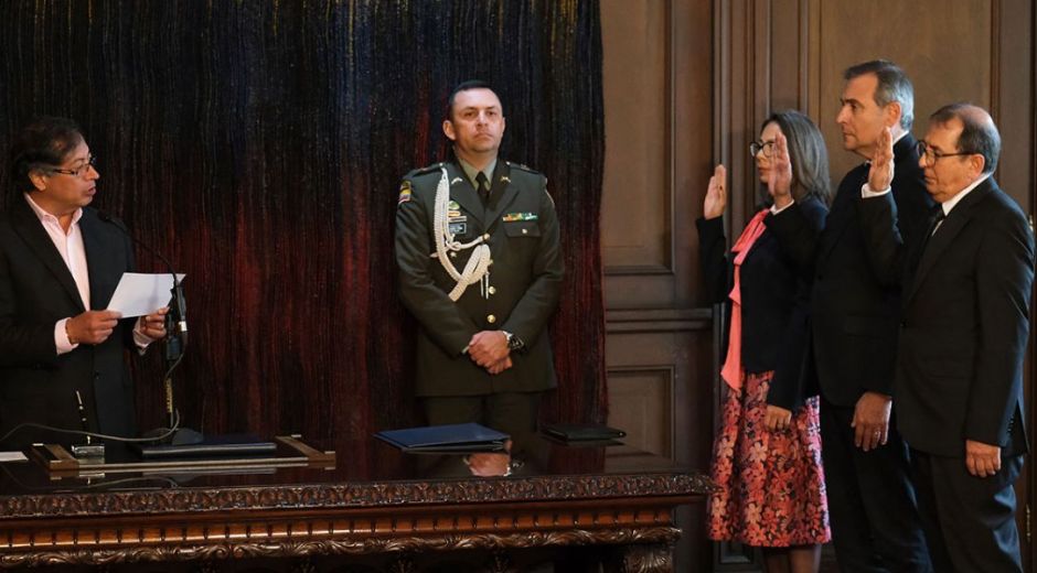 Presidencia posesión de embajadores