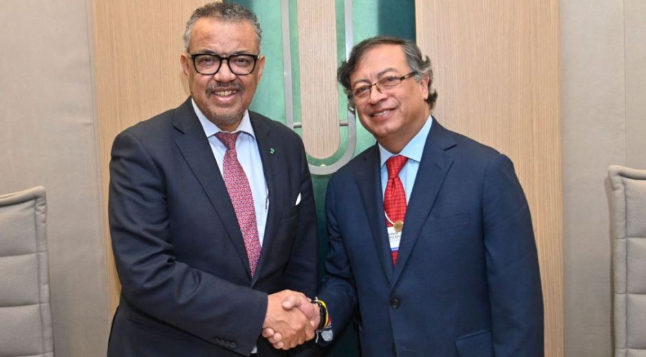 Tedros Adhanom Ghebreyesus y Gustavo Petro