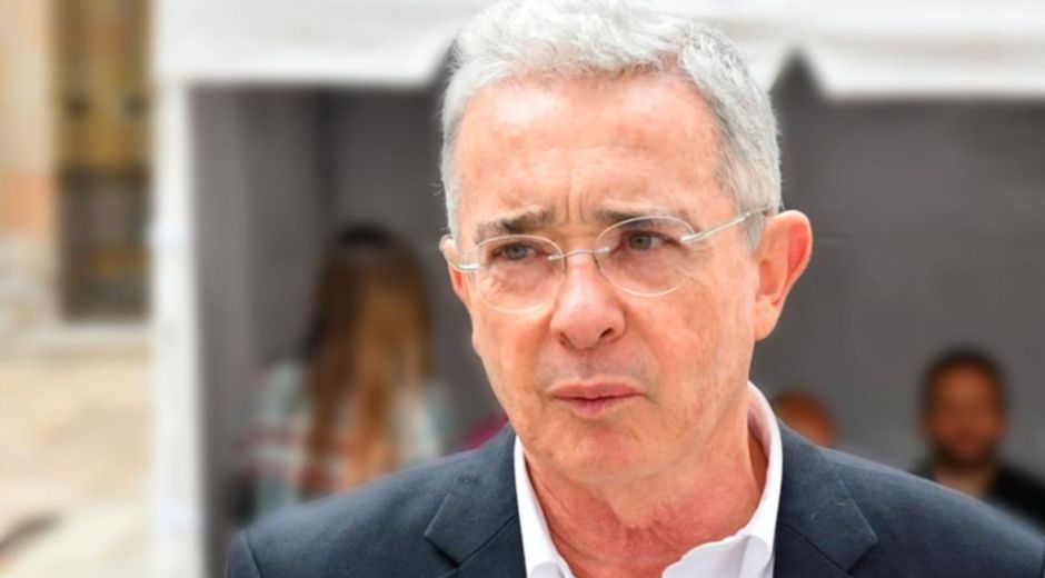 Expresidente Álvaro Uribe Vélez.