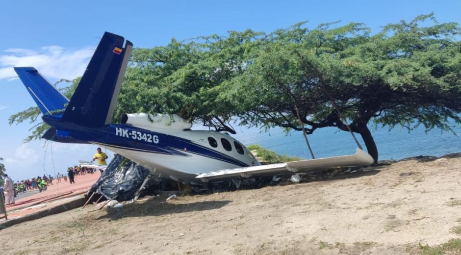 Archivo Avioneta accidentada.