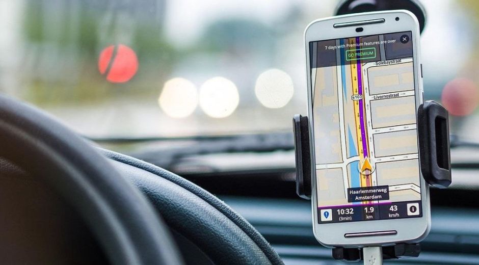 Cortesía Multas a conductores que trabajen en apps de transporte