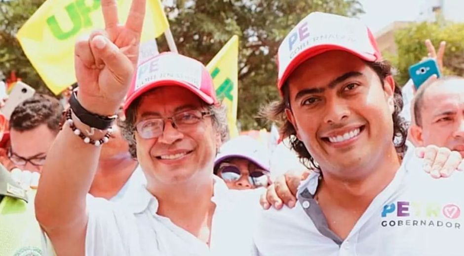 Gustavo Petro y su hijo Nicolás 