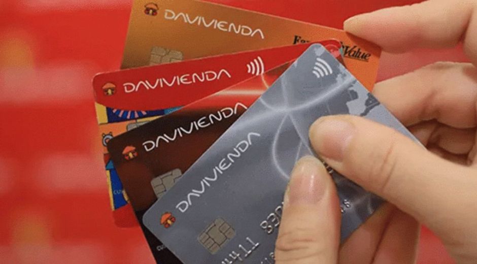 Foto: credilinea.co. Hasta noviembre pasado, en Colombia había 16,09 millones de tarjetas de crédito vigentes.