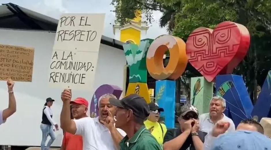 Cortesía Aspecto de la jornada de protesta contra el alcalde de Calima-El Darién.