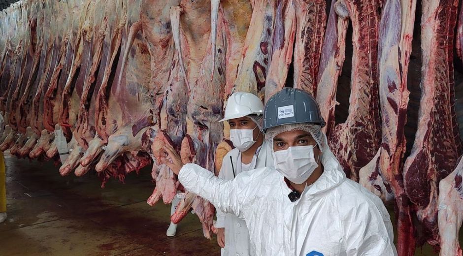Presidente de la Asociación de Frigoríficos de Colombia afirmó que “no es cierto que abriendo mataderos vaya a bajar el precio nacional de la carne”.