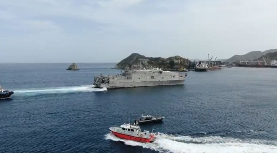 buque USNS Burlington 