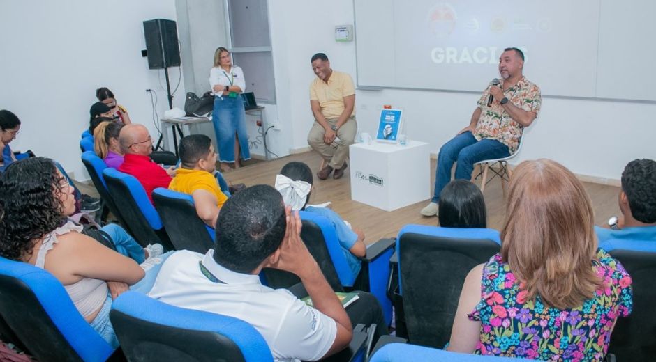 Lanzamiento de libros.