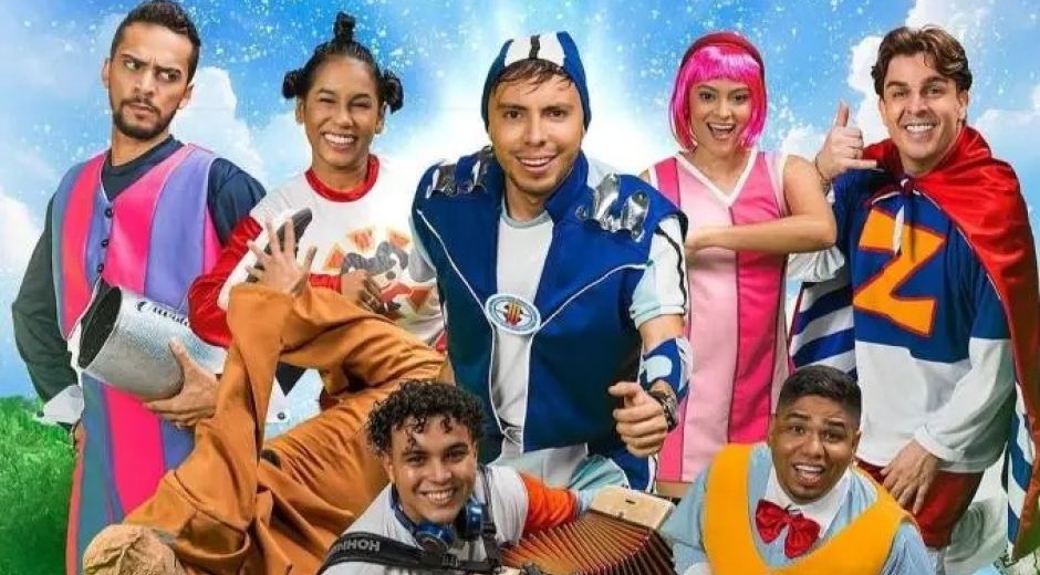 el topi junto a los participantes de la nueva versión vallenata. 