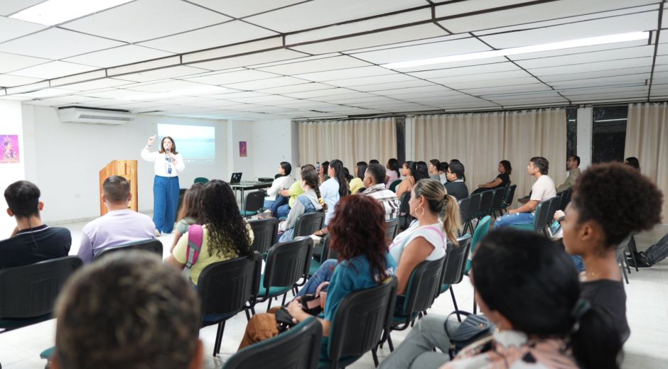 seguimiento. Institución Universitaria de Santa Marta.