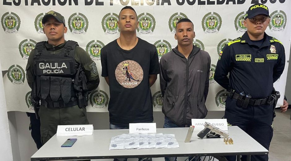 Policía Metropolitana de Barranquilla. Breiner José Caballero Lozano y Maifren Carranza Moreno.