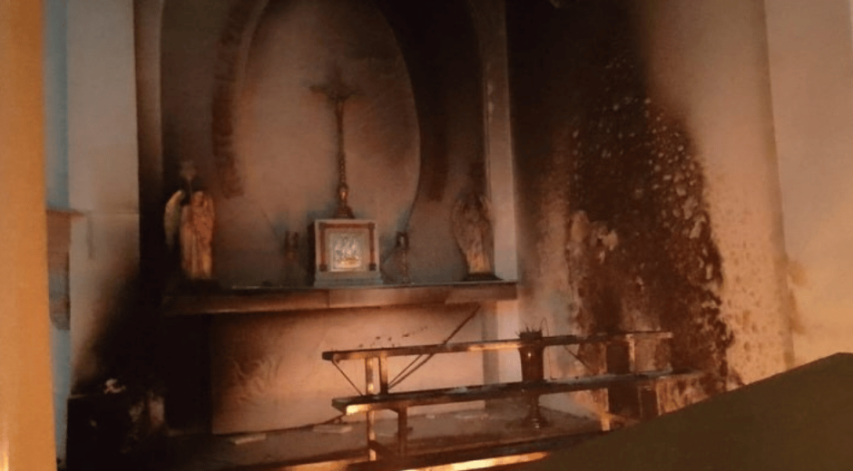 Una vela que quedó encendida provocó incendio en la Parroquia San José