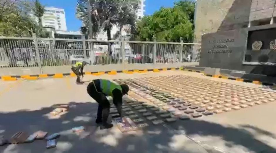 cortesía. Cocaína incautada en contenedores de cacao en el puerto de Cartagena.