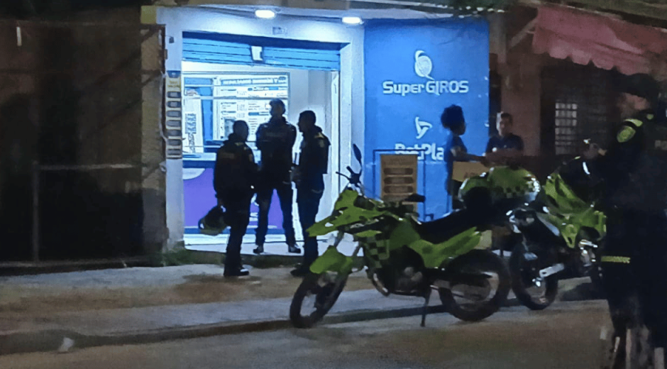 Con arma en mano, sujeto roba SuperGiros en Ciénaga tras intimidar a trabajadora